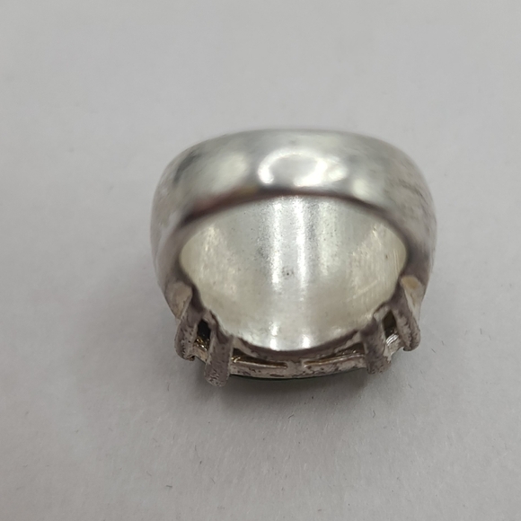 Large Green Faceted Cocktail Ring - Picture 3 of 5